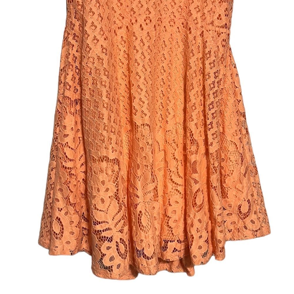 Lace Dress Junior's Size Large Coral Floral Sleeveless NEW - Picture 3 of 9